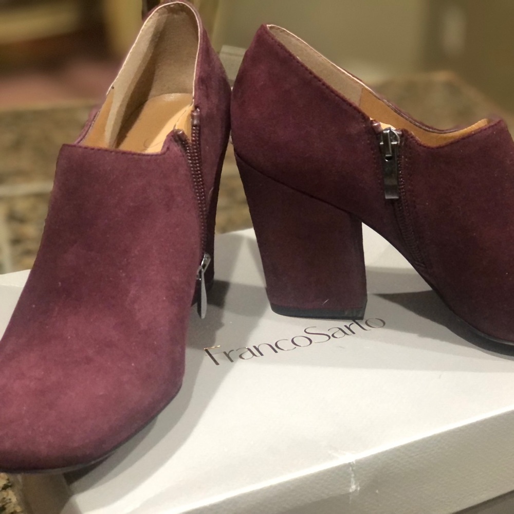 Franco Sarto suede shoe boots